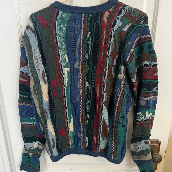 Colorful Patterned Sweater - Picture 3 of 3